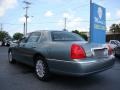 2006 Light Tundra Metallic Lincoln Town Car Signature  photo #6