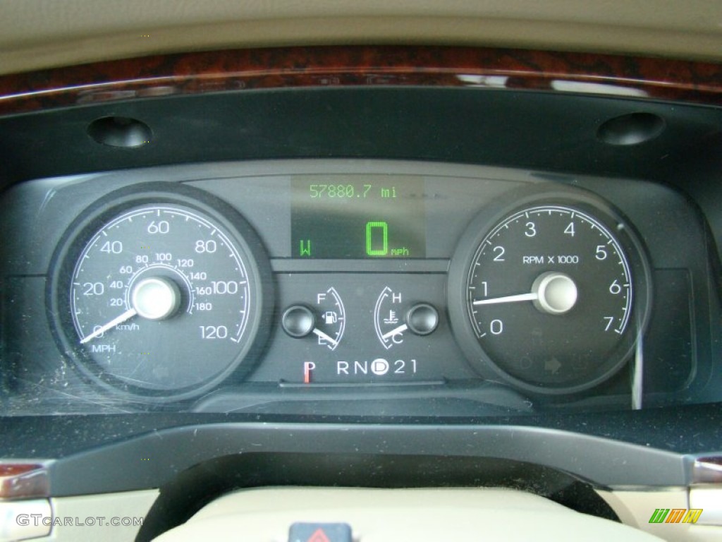 2006 Lincoln Town Car Signature Gauges Photo #65706062