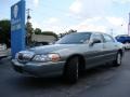 2006 Light Tundra Metallic Lincoln Town Car Signature  photo #30