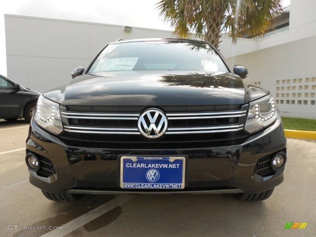 2012 Tiguan SEL - Deep Black Metallic / Black photo #2