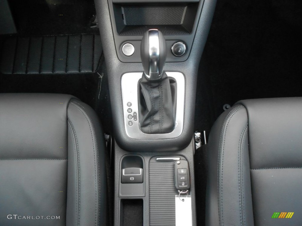 2012 Volkswagen Tiguan SEL Transmission Photos