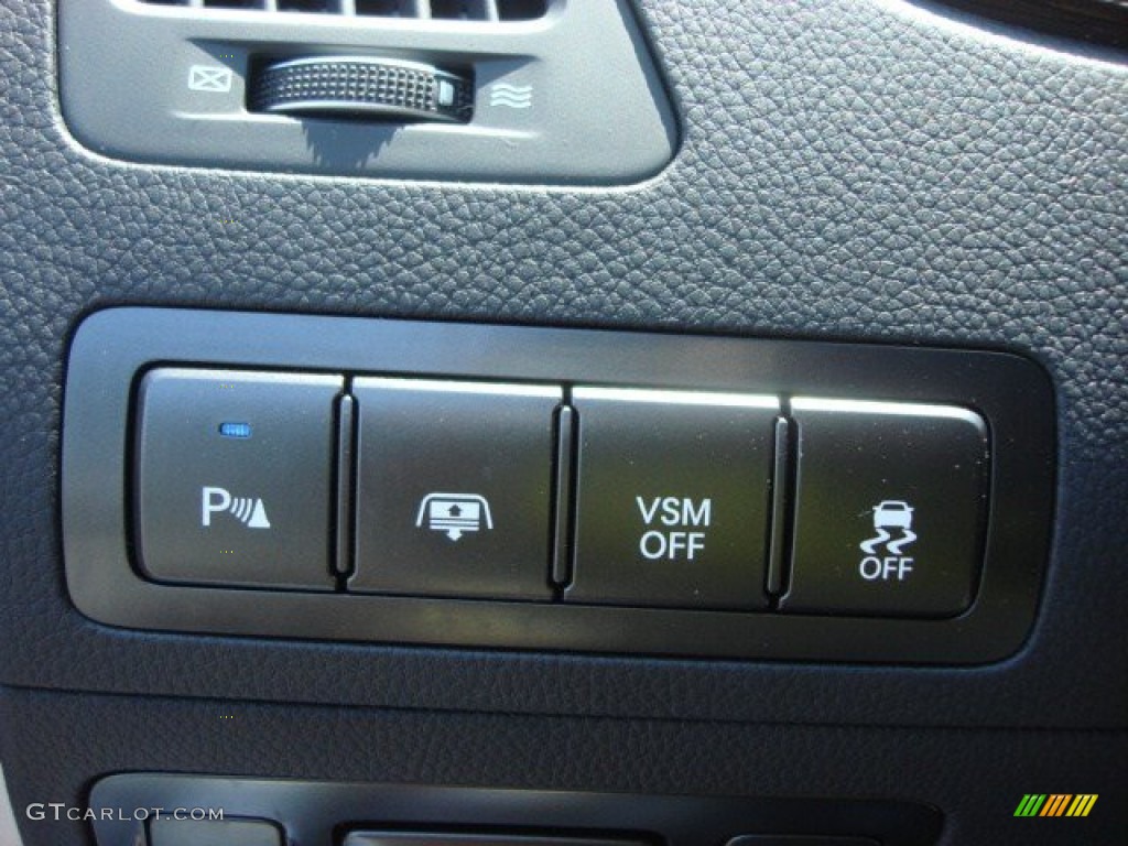 2012 Hyundai Equus Signature Controls Photo #65709635