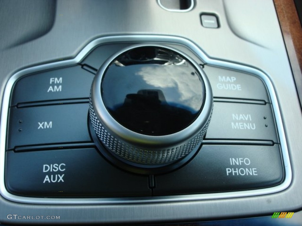 2012 Hyundai Equus Signature Controls Photo #65709713