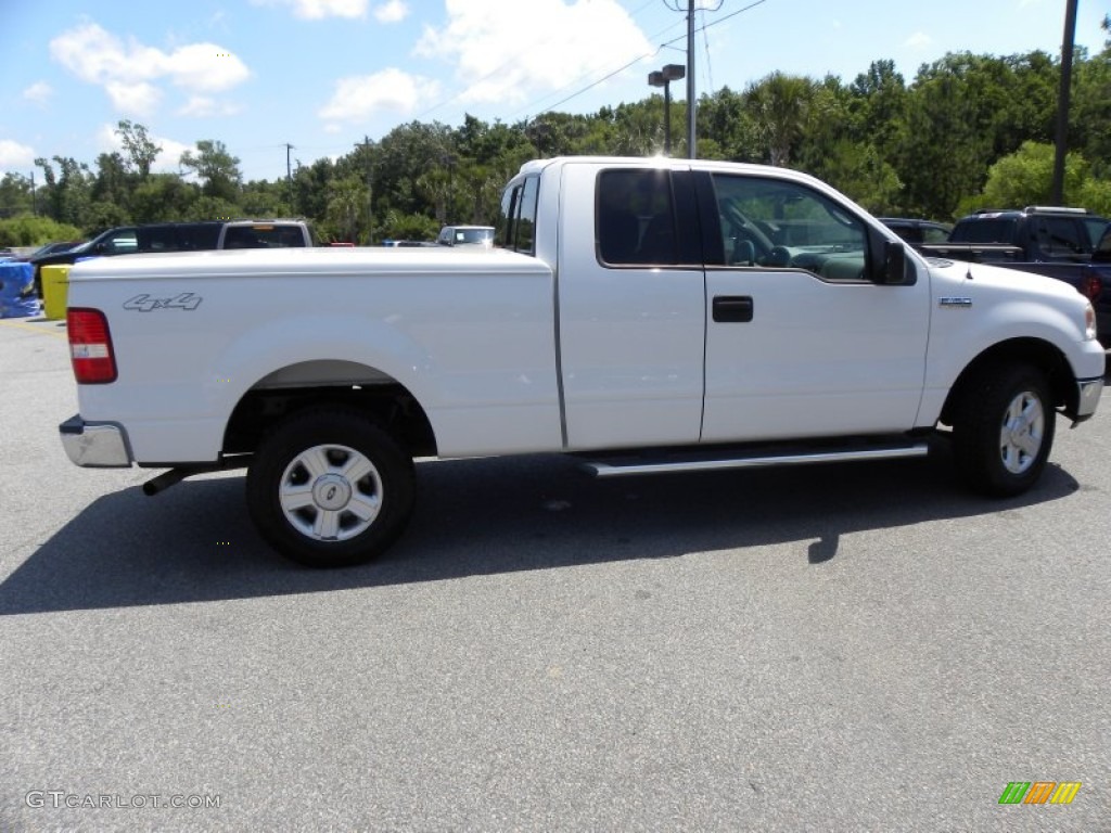 2004 F150 XLT SuperCab 4x4 - Oxford White / Black/Medium Flint photo #10