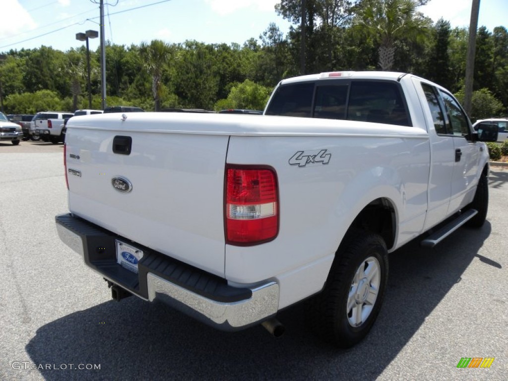 2004 F150 XLT SuperCab 4x4 - Oxford White / Black/Medium Flint photo #11