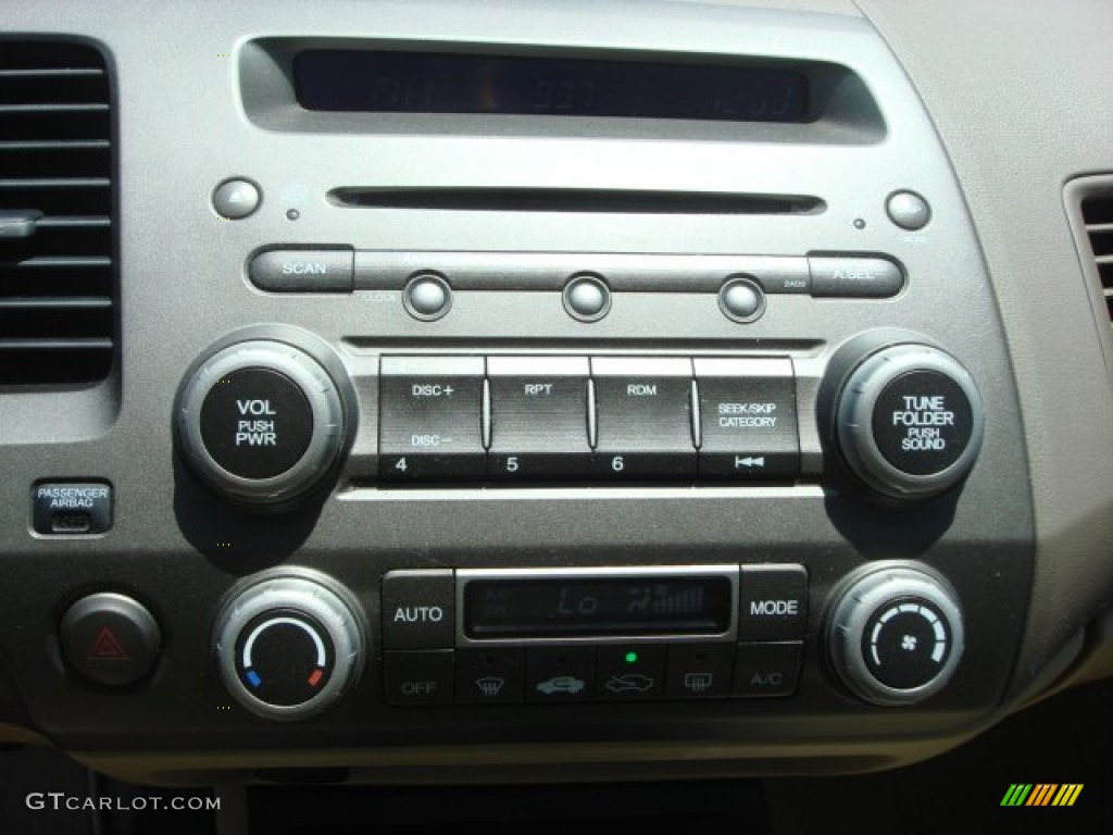 2007 Civic Hybrid Sedan - Taffeta White / Ivory photo #10