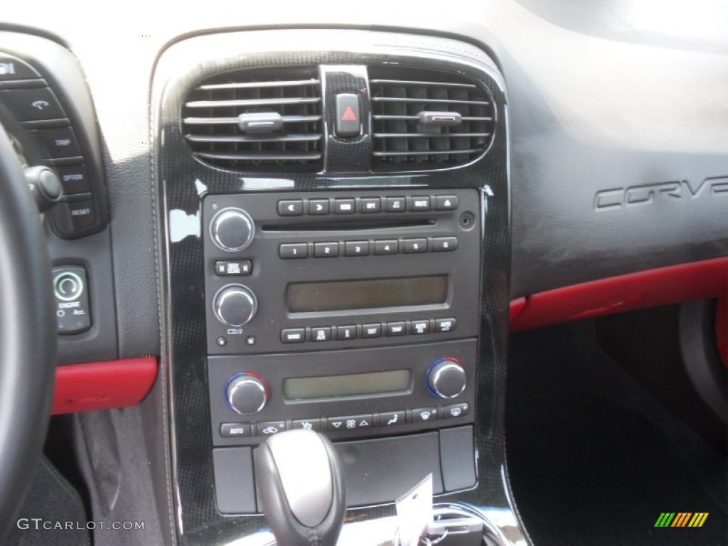 2008 Chevrolet Corvette Convertible Controls Photo #65712314