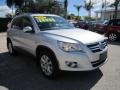 Reflex Silver Metallic - Tiguan S Photo No. 7