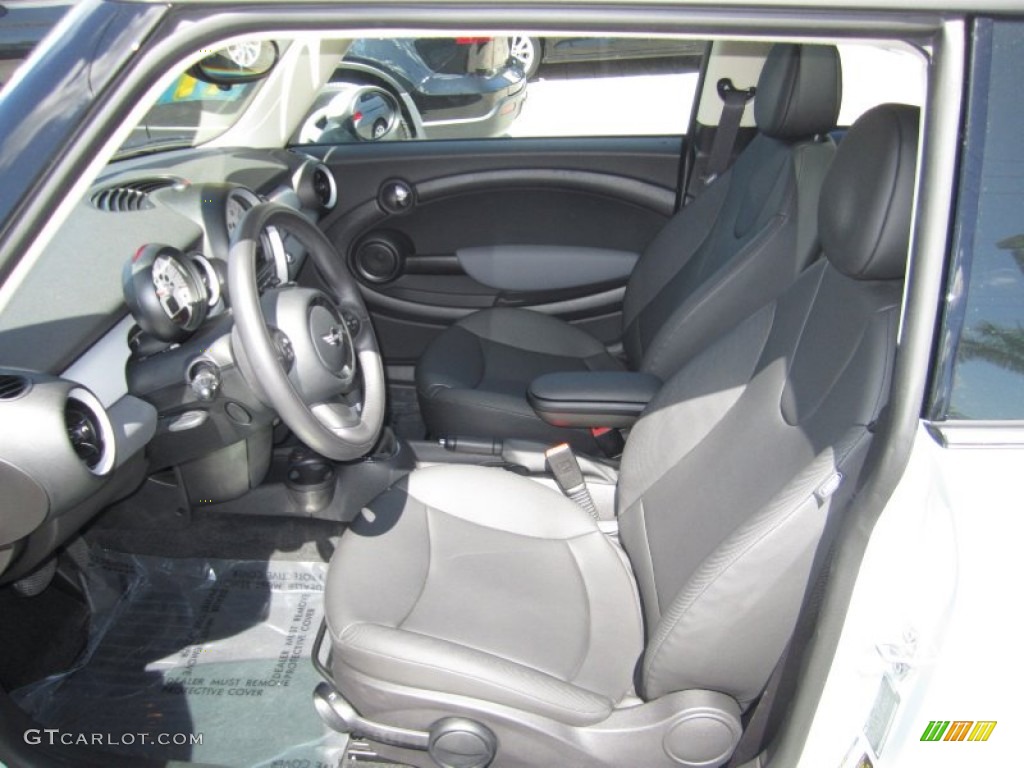 Carbon Black Interior 2011 Mini Cooper Hardtop Photo #65714348