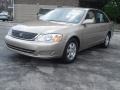 2000 Desert Sand Mica Toyota Avalon XL  photo #1