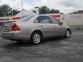 2000 Desert Sand Mica Toyota Avalon XL  photo #11