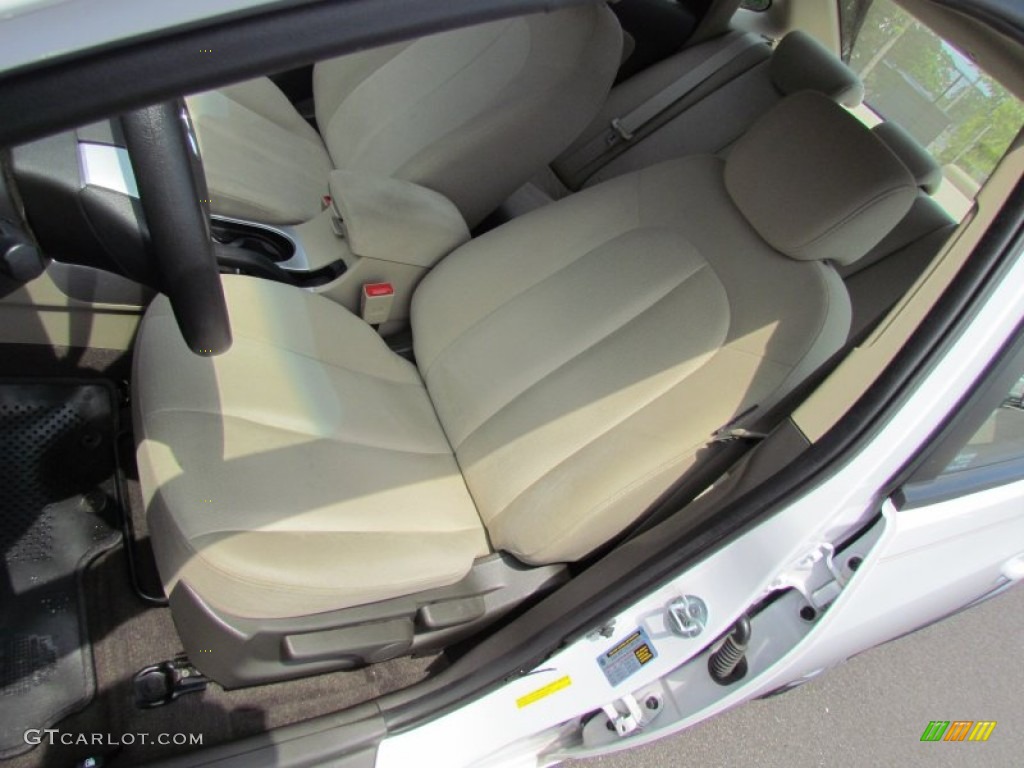 2009 Elantra GLS Sedan - Captiva White / Gray photo #11