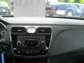 Black - 200 Touring Sedan Photo No. 18