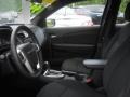 Black - 200 Touring Sedan Photo No. 19