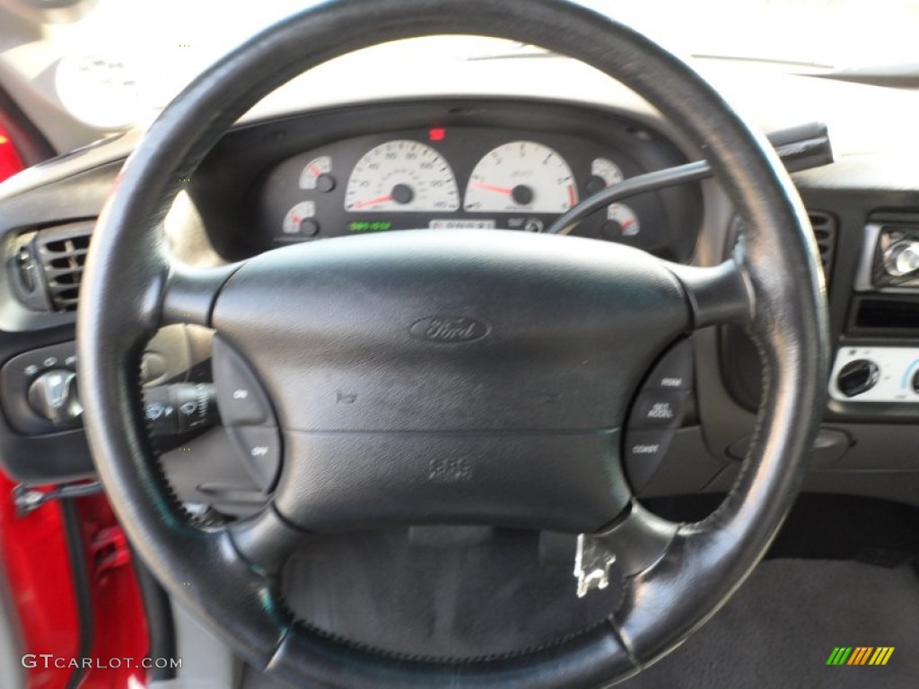 2001 Ford F150 SVT Lightning Lightning Graphite/Black Steering Wheel Photo #65723486