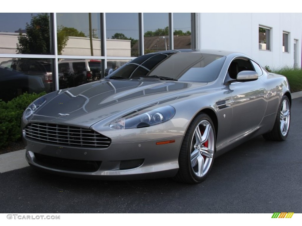 Casino Royale Aston Martin DB9