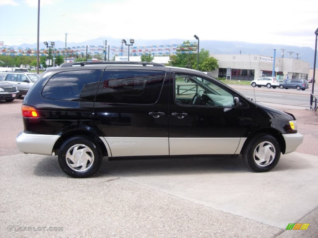 1998 Sienna XLE - Black / Gray photo #12