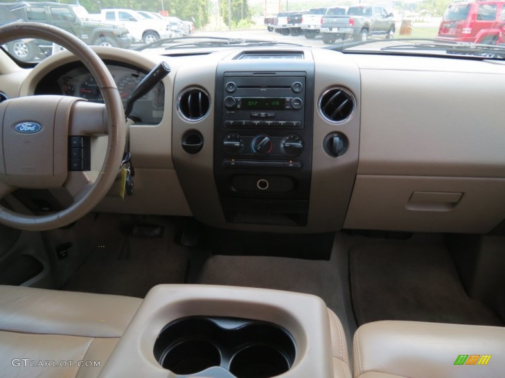 2006 F150 XLT SuperCrew - Oxford White / Tan photo #18