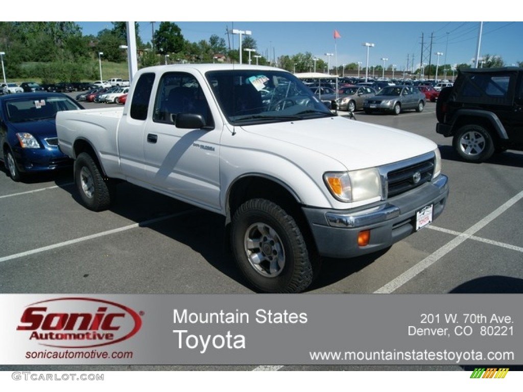 1999 Tacoma SR5 Extended Cab 4x4 - Natural White / Oak photo #1