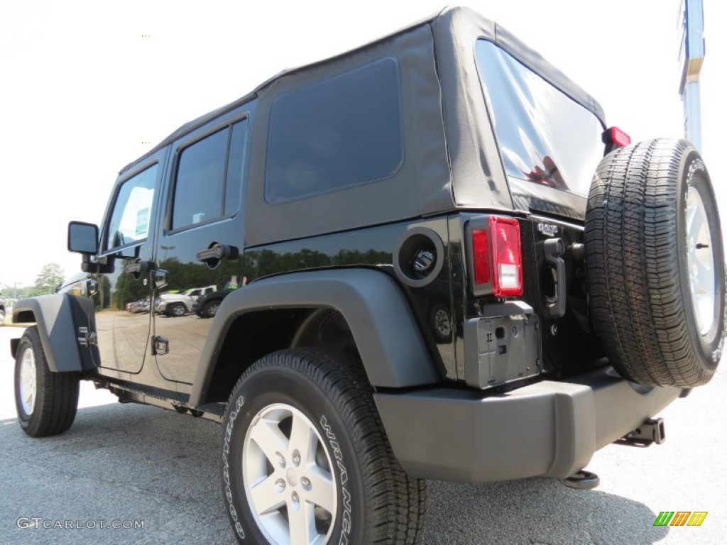 2012 Wrangler Unlimited Sport S 4x4 - Black Forest Green Pearl / Black photo #5