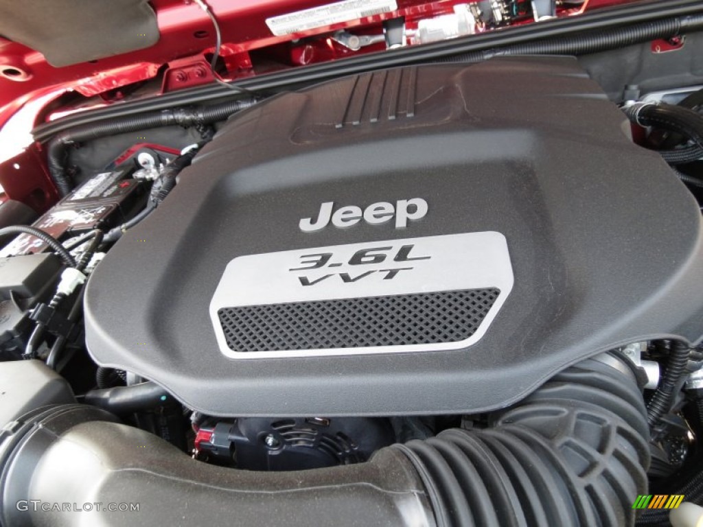 2012 Jeep Wrangler Sahara 4x4 3.6 Liter DOHC 24-Valve VVT Pentastar V6 Engine Photo #65727808