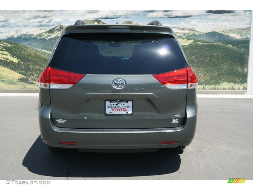 2012 Sienna LE AWD - Cypress Green Pearl / Light Gray photo #4