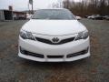 Super White - Camry SE Photo No. 2