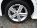 Super White - Camry SE Photo No. 9