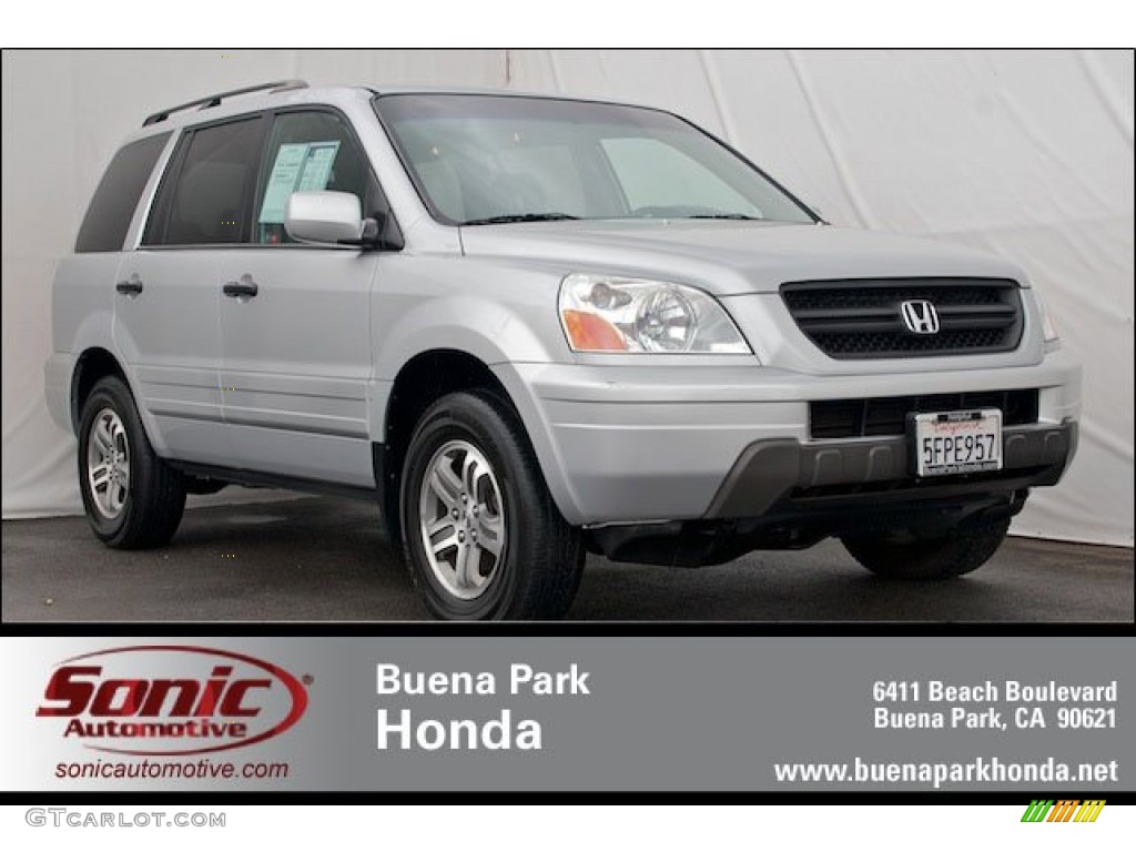 Starlight Silver Metallic Honda Pilot