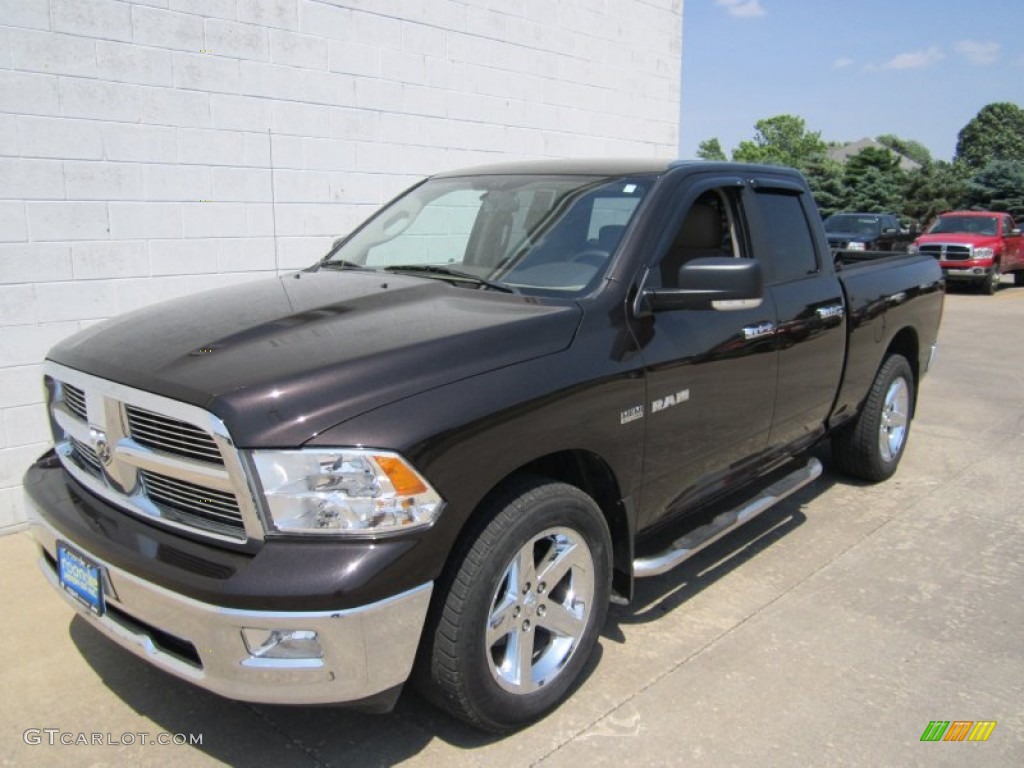 2010 Ram 1500 Big Horn Quad Cab 4x4 - Rugged Brown Pearl / Light Pebble Beige/Bark Brown photo #4