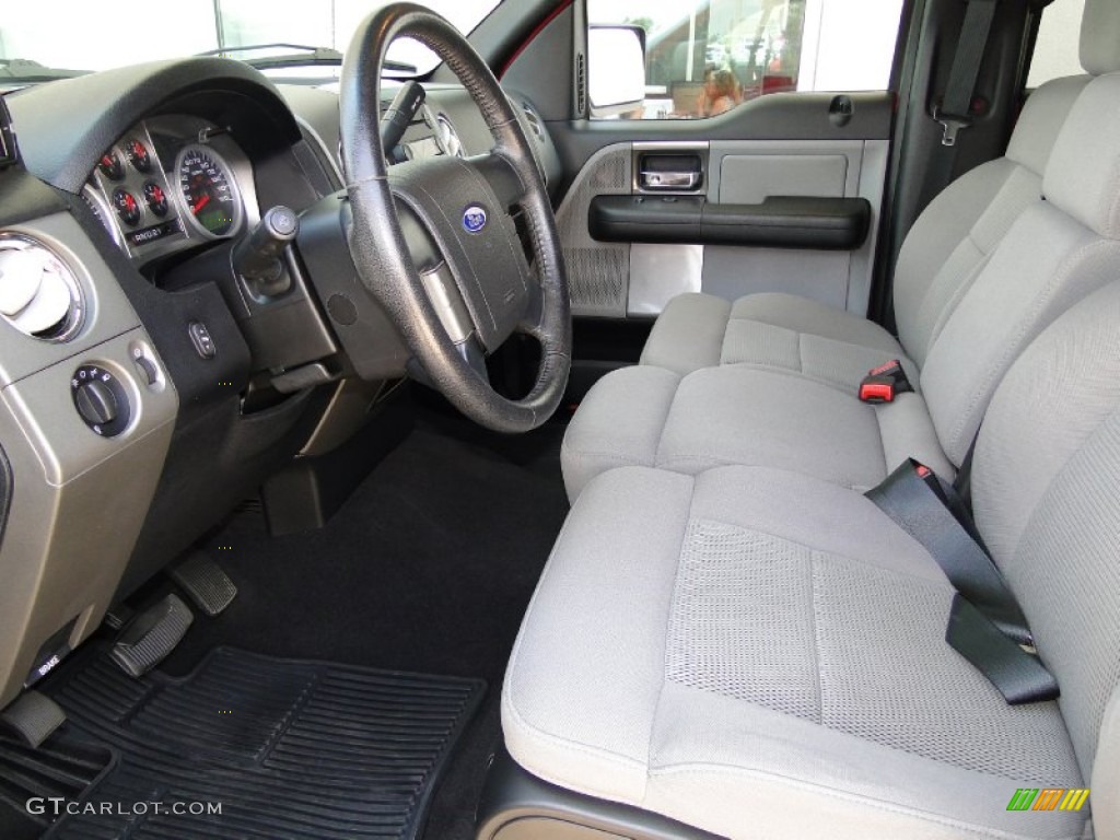 2005 F150 XLT SuperCrew 4x4 - Bright Red / Medium Flint/Dark Flint Grey photo #13