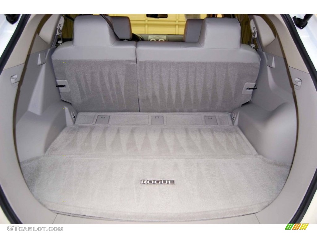 2011 Rogue SL - Pearl White / Gray photo #16