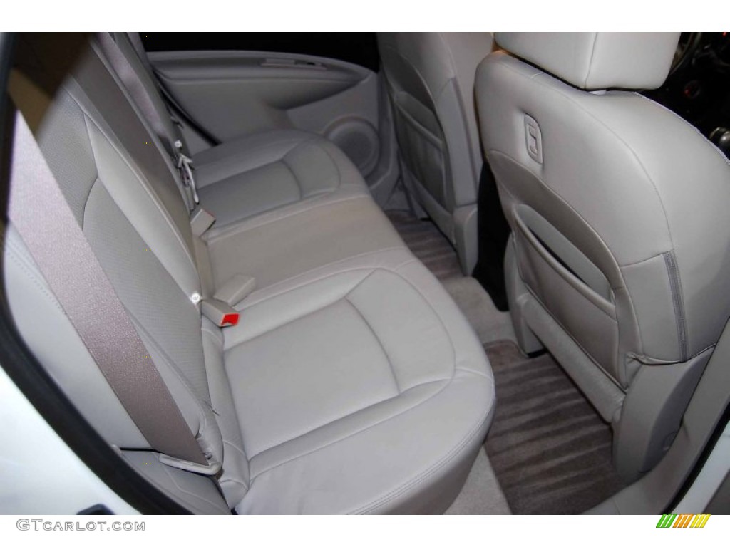 2011 Rogue SL - Pearl White / Gray photo #18