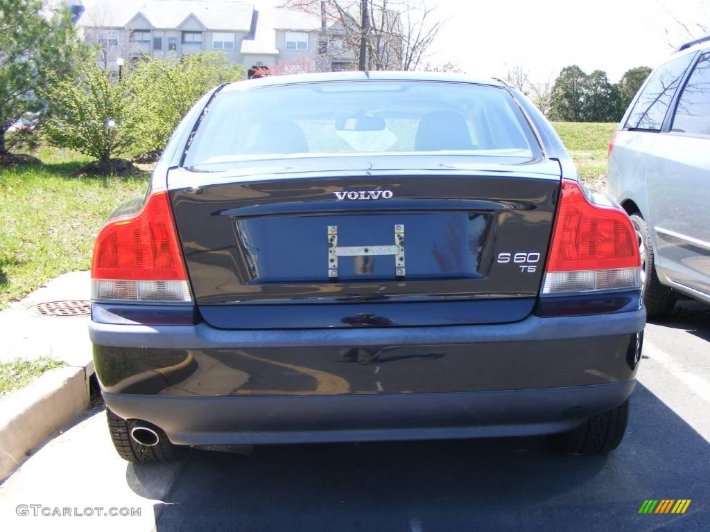 2002 S60 T5 - Black / Taupe photo #5