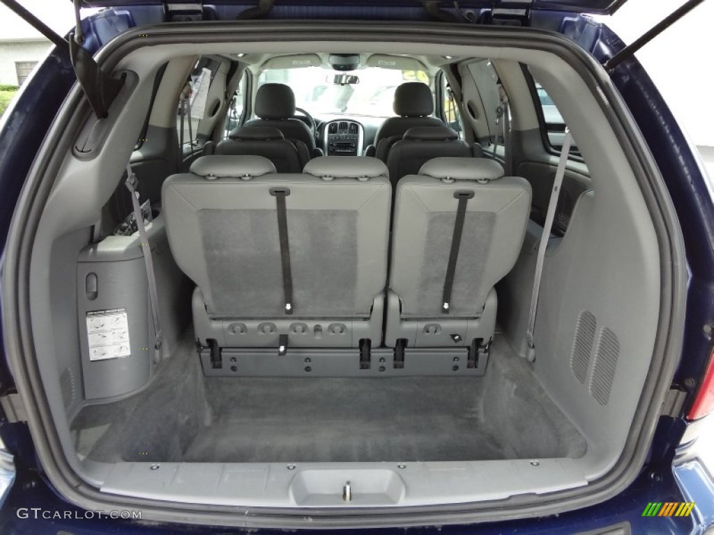 2005 Chrysler Town & Country Touring Trunk Photo #65740981