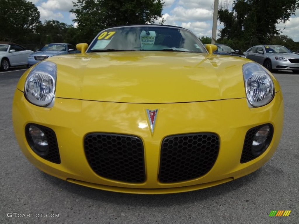 Mean Yellow 2007 Pontiac Solstice GXP Roadster Exterior Photo #65741314
