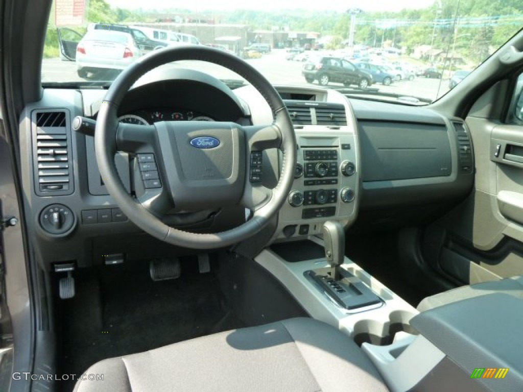 2011 Ford Escape XLT V6 4WD Dashboard Photos