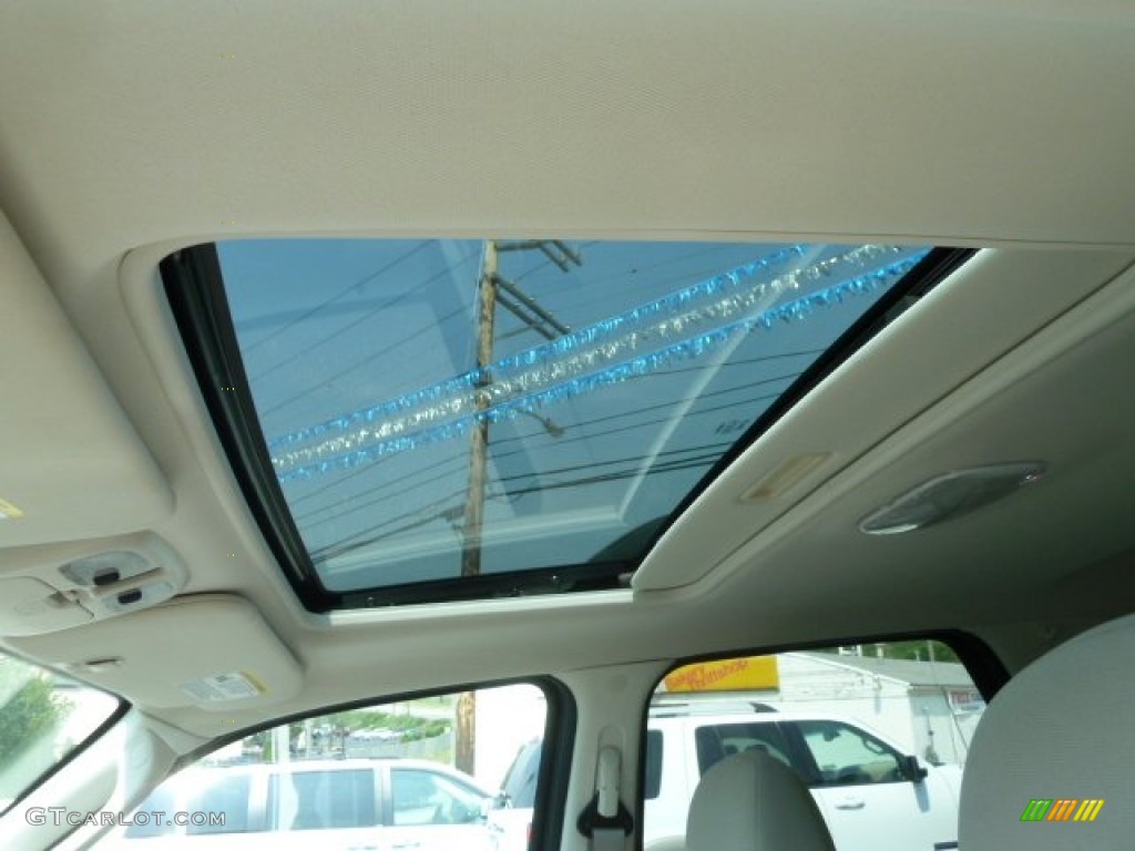2011 Mercury Mariner I4 Sunroof Photo #65741479