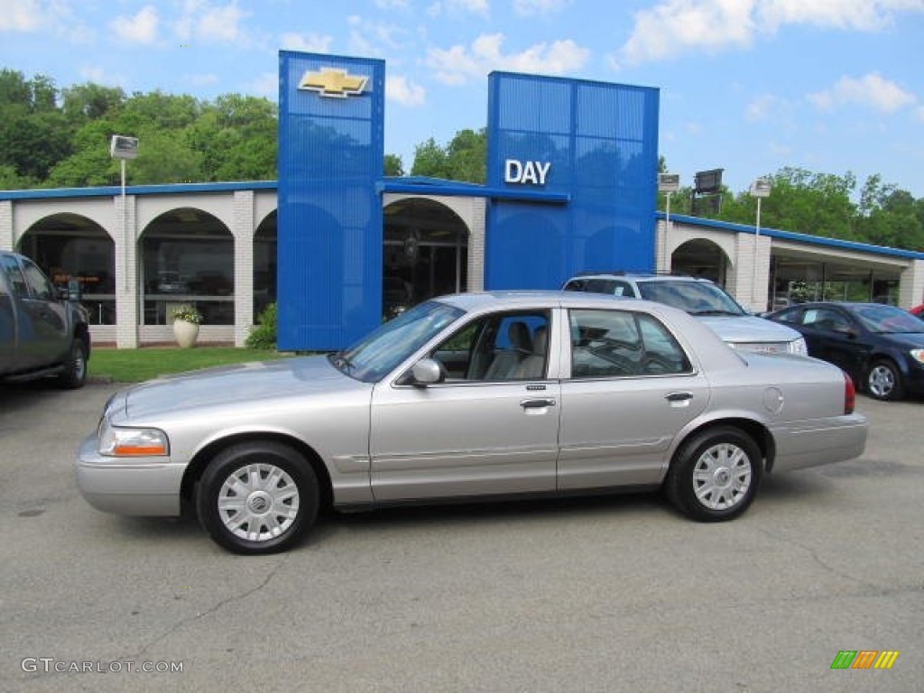 2004 Grand Marquis GS - Silver Birch Metallic / Medium Parchment photo #2