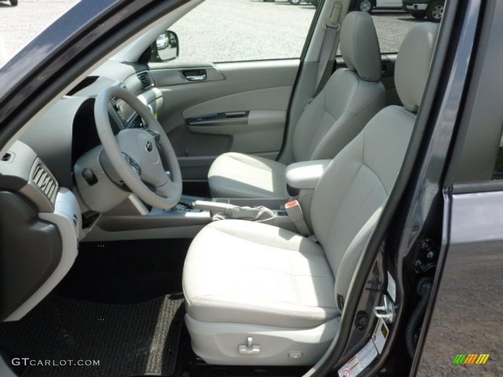 2012 Forester 2.5 X Premium - Dark Gray Metallic / Platinum photo #16