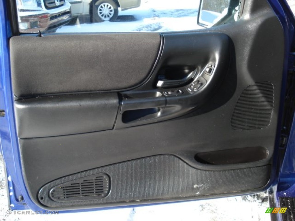 2006 Ford Ranger FX4 SuperCab 4x4 Ebony Black Door Panel Photo #65747538