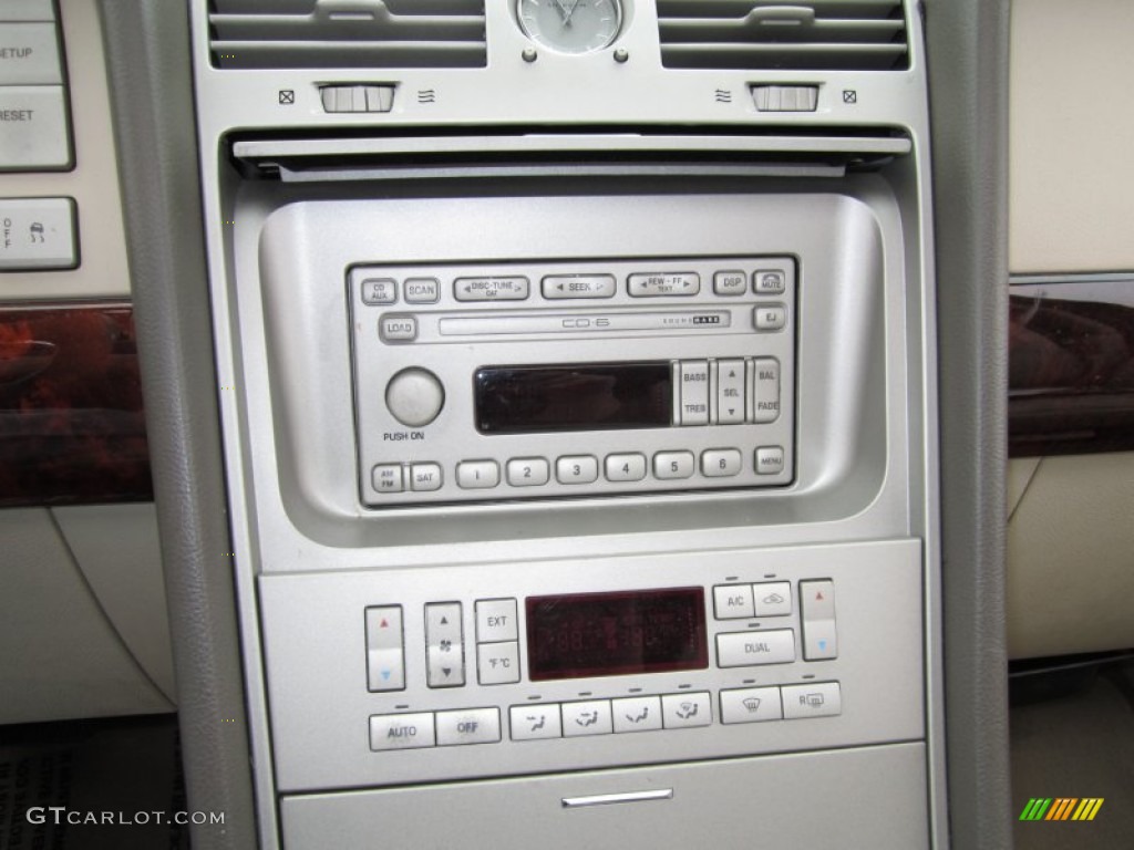 2004 Navigator Luxury - Merlot Red Metallic / Light Parchment photo #20