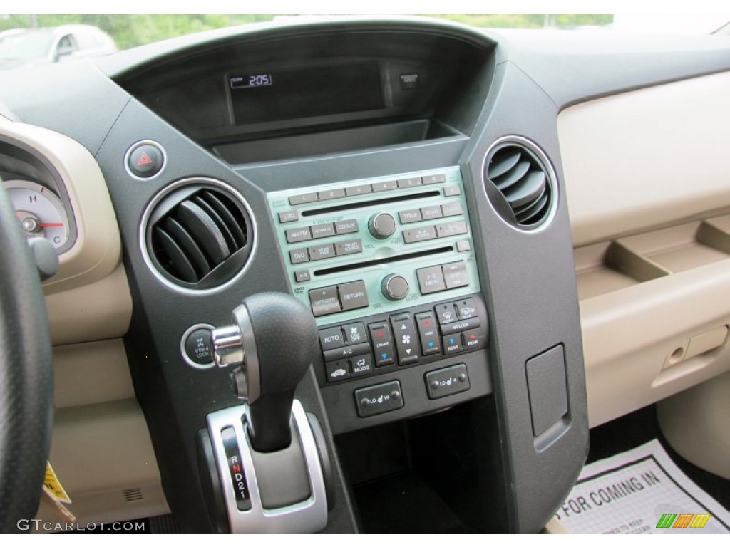 2009 Honda Pilot EX-L 4WD Controls Photo #65754155