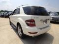 Arctic White - ML 350 4Matic Photo No. 9