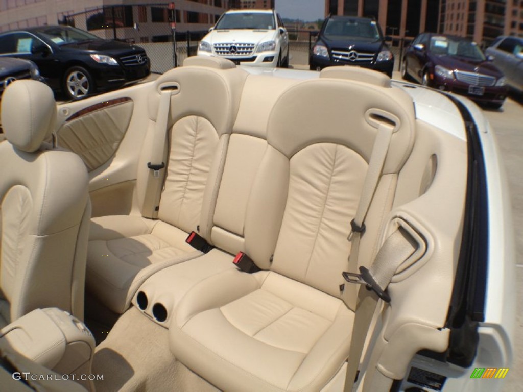 2009 CLK 350 Cabriolet - Arctic White / Stone photo #21