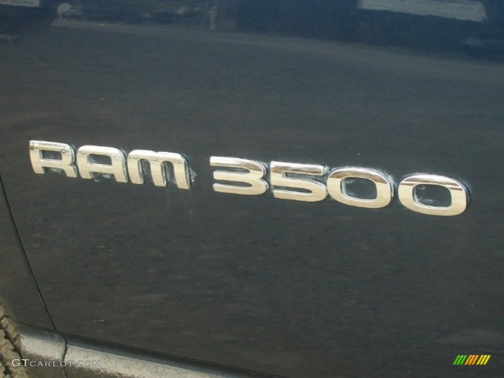 2005 Ram 3500 SLT Quad Cab 4x4 - Patriot Blue Pearl / Dark Slate Gray photo #35