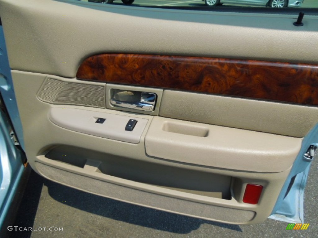 2009 Grand Marquis LS Ultimate Edition - Light Ice Blue Metallic / Light Camel photo #23