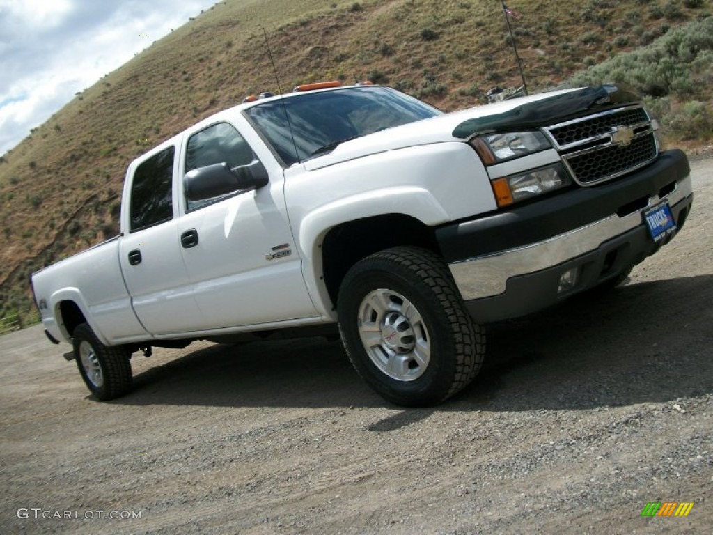 2005 Silverado 3500 LT Crew Cab 4x4 - Summit White / Medium Gray photo #1