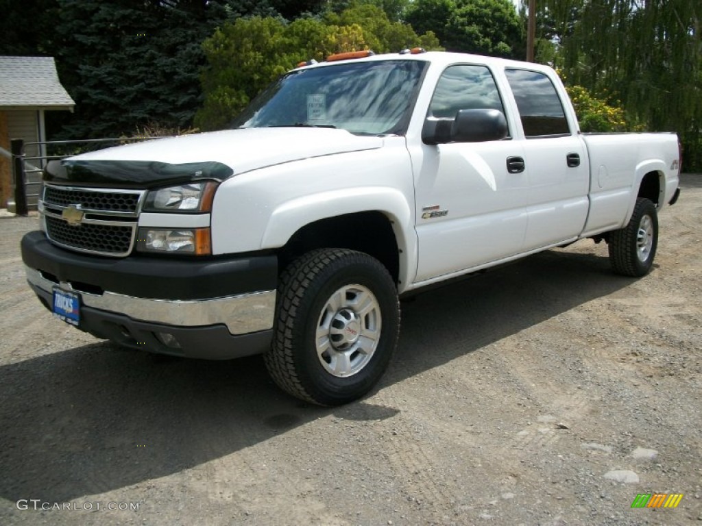 Summit White 2005 Chevrolet Silverado 3500 LT Crew Cab 4x4 Exterior Photo #65758837