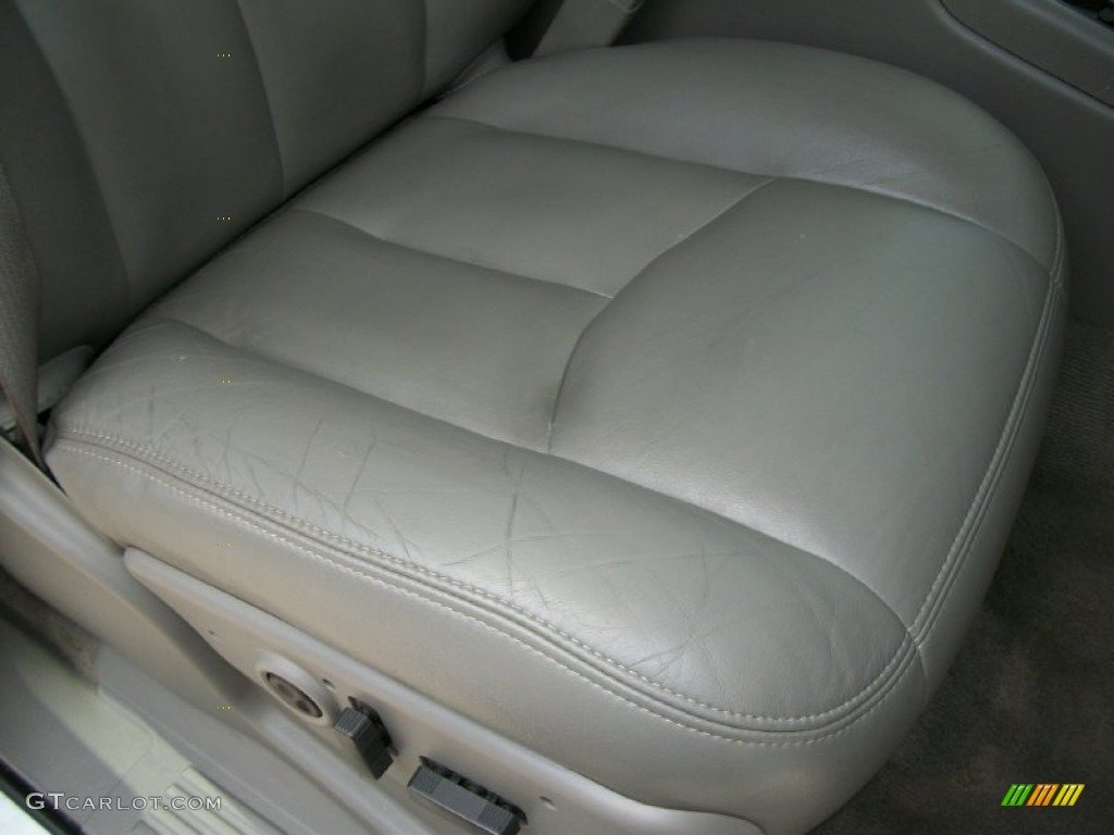 2005 Chevrolet Silverado 3500 LT Crew Cab 4x4 Front Seat Photo #65758996